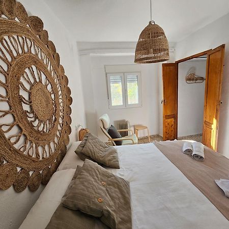 La Huerta Del Castillo Con Su Caz De Agua - Enjoy Life & Relax Castillo de Locubín 외부 사진