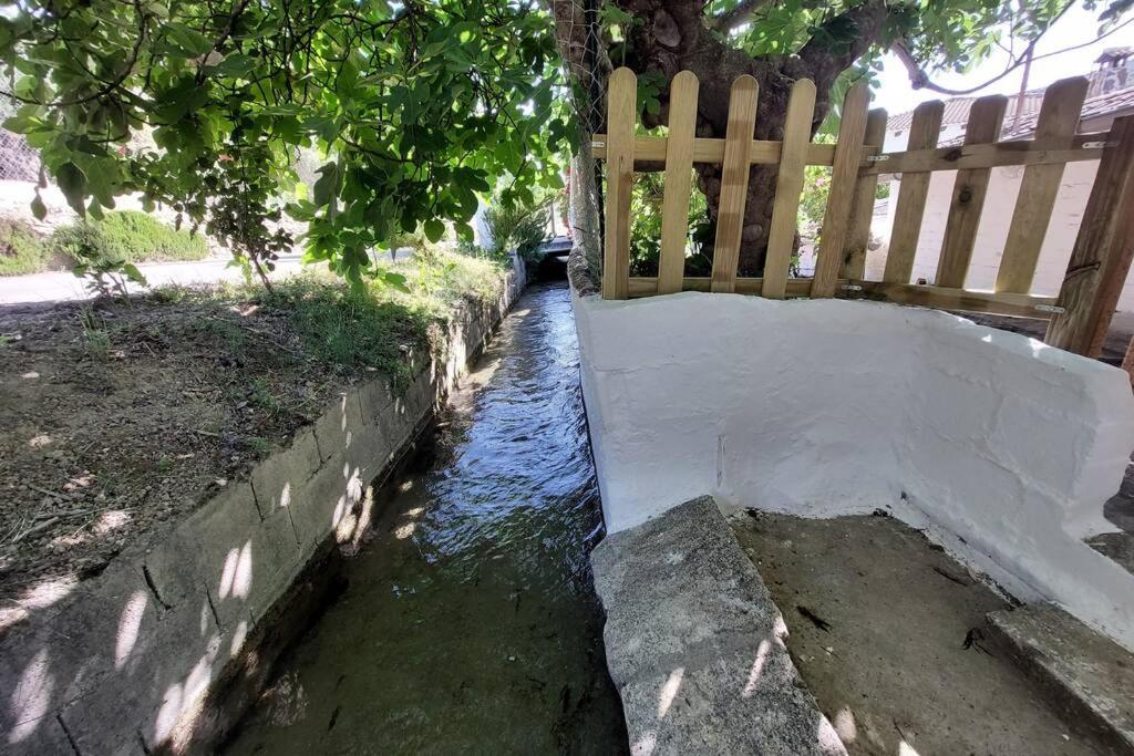 La Huerta Del Castillo Con Su Caz De Agua - Enjoy Life & Relax Castillo de Locubín 외부 사진